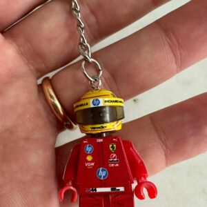 KEY RING KEYCHAIN F1 Minifigure Lewis Hamilton 44 F1 2025 Debut Ferrari GP F1 formula grand prix pilota figura driver Super suit super helmet minifigure from the Ayrton Senna store collection.