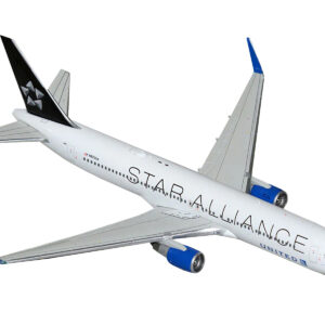 Boeing 767-300ER Commercial Aircraft "United Airlines Star Alliance" (N76516) White with Black Tail 1/400 Diecast Model Airplane by GeminiJets from the Automotive store collection.